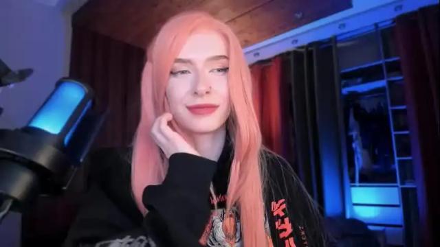 Image 11 of irisice Stream on Chaturbate on 2 months ago