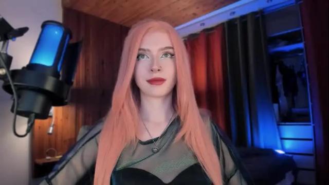 Image 2 of irisice Stream on Chaturbate on 1 month ago