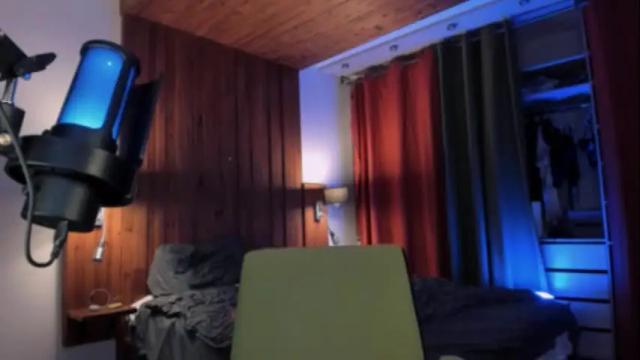 Image 7 of irisice Stream on Chaturbate on 1 month ago