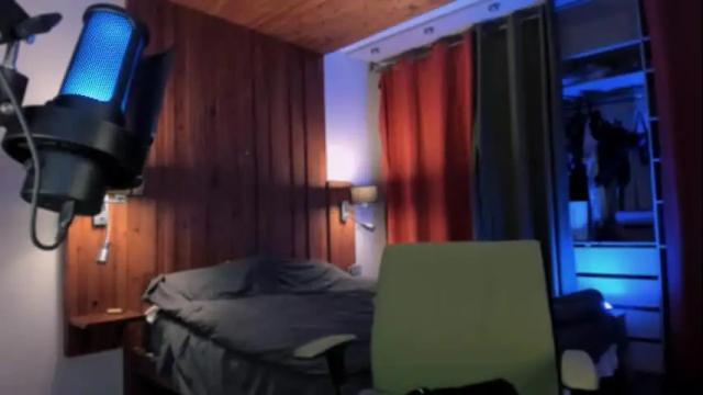 Image 7 of irisice Stream on Chaturbate on 1 month ago