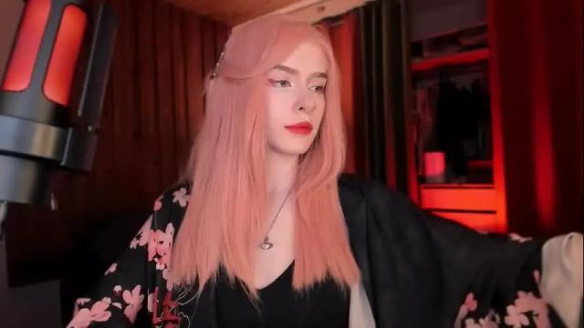 Image 3 of irisice Stream on Chaturbate on 1 month ago