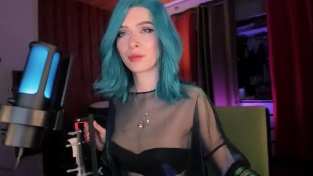 Image 11 of irisice Stream on Chaturbate on 14 days ago