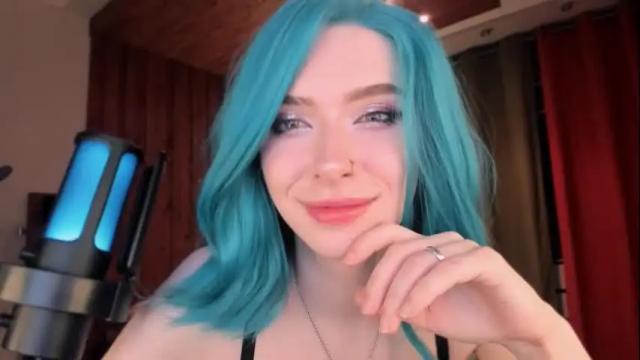 Image 4 of irisice Stream on Chaturbate on 9 days ago