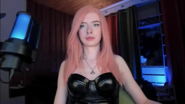 Image 11 of irisice Stream on Chaturbate on 1 month ago