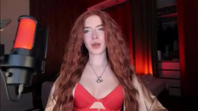 Image 3 of irisice Stream on Chaturbate on 1 month ago