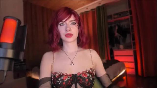 Image 6 of irisice Stream on Chaturbate on 2 months ago