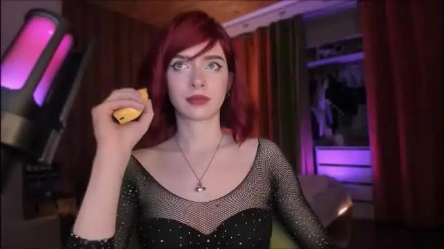 Image 8 of irisice Stream on Chaturbate on 1 month ago