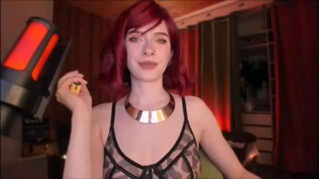 Image 2 of irisice Stream on Chaturbate on 1 month ago