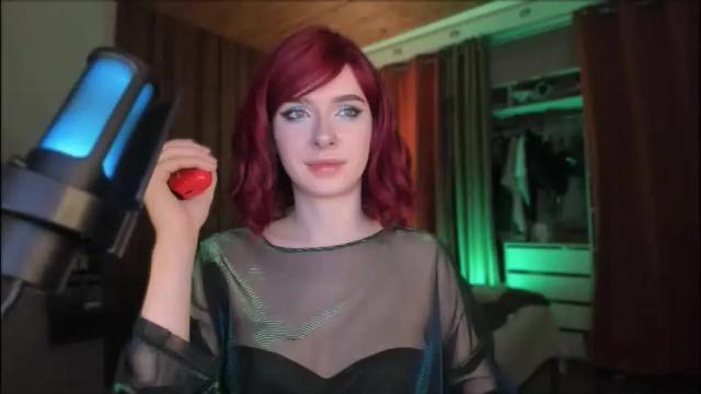 Image 6 of irisice Stream on Chaturbate on 1 month ago