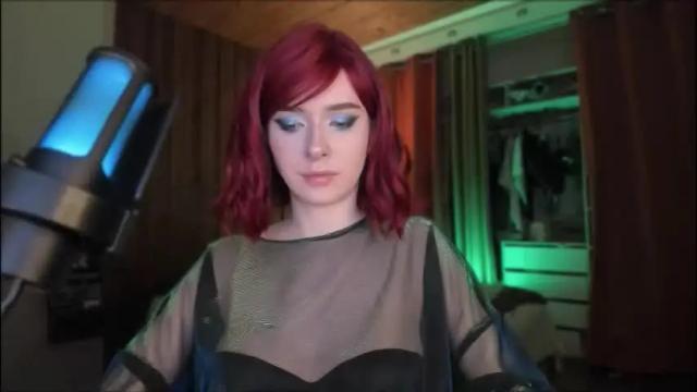 Image 8 of irisice Stream on Chaturbate on 1 month ago