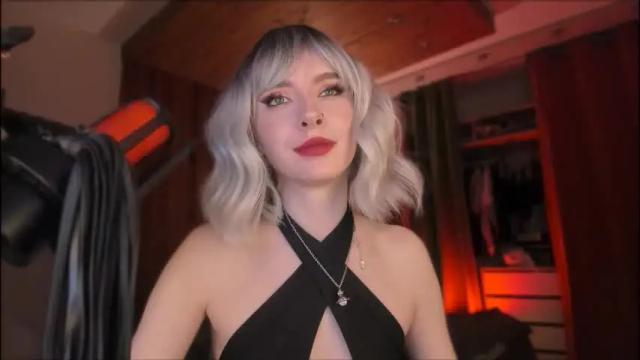 Image 7 of irisice Stream on Chaturbate on 23 days ago