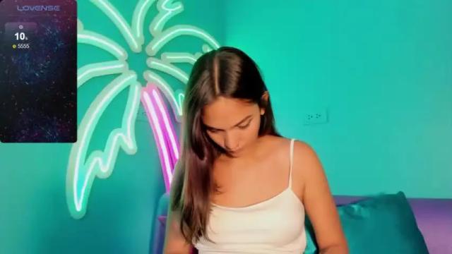 Image 6 of irisjohnson1 Stream on Chaturbate on 16 months ago