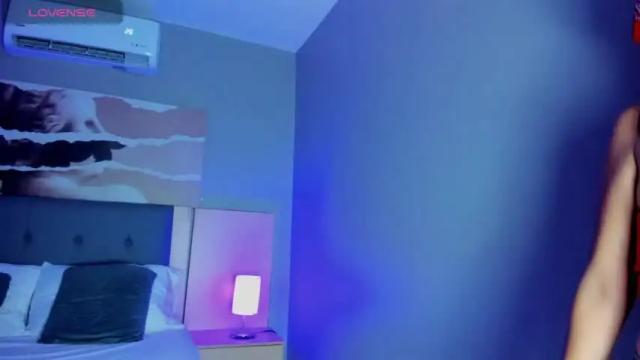 Image 2 of irisjohnson1 Stream on Chaturbate on 15 months ago