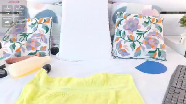 Image 10 of irissross Stream on Chaturbate on 1 month ago