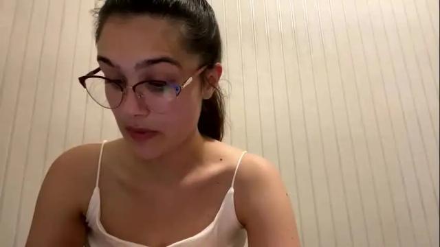 Image 6 of irisss31 Stream on Chaturbate on 1 month ago