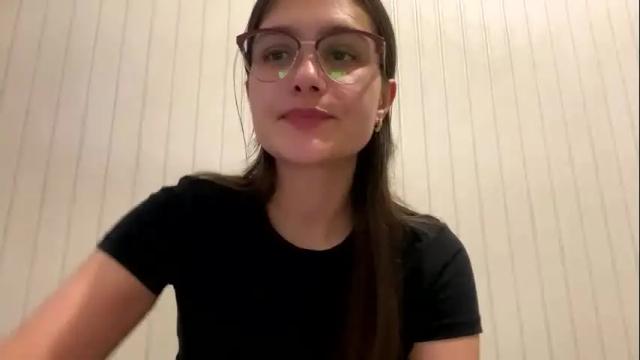 Image 10 of irisss31 Stream on Chaturbate on 26 days ago