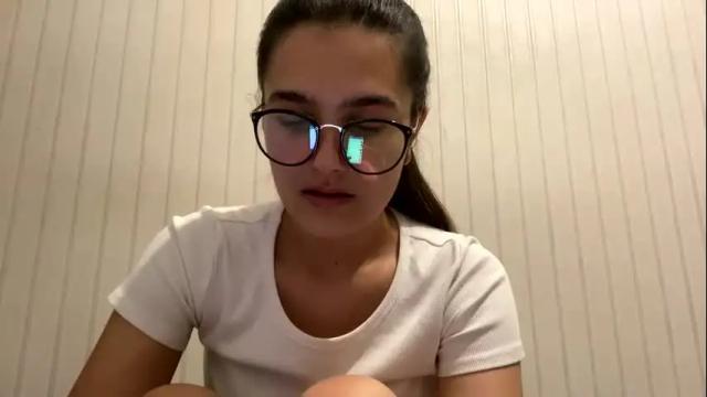 Image 4 of irisss31 Stream on Chaturbate on 24 days ago