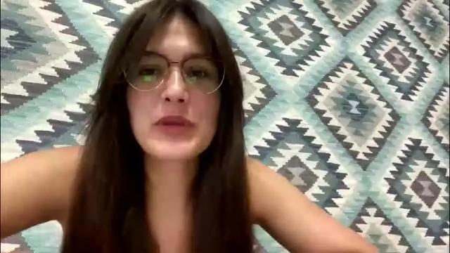 Image 2 of irisss31 Stream on Chaturbate on 5 months ago