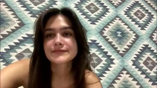 Image 2 of irisss31 Stream on Chaturbate on 5 months ago