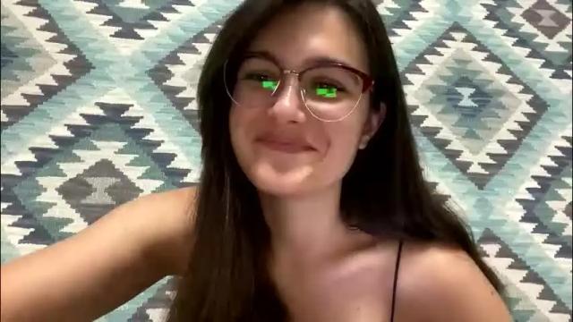 Image 6 of irisss31 Stream on Chaturbate on 1 month ago