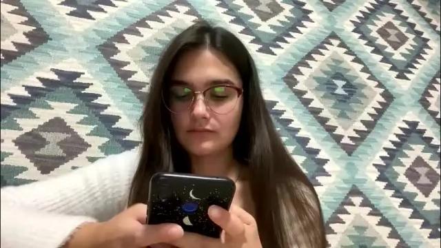 Image 3 of irisss31 Stream on Chaturbate on 1 month ago