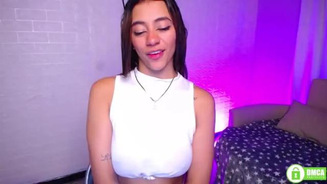 Image 11 of irisss_ Stream on Chaturbate on 20 months ago