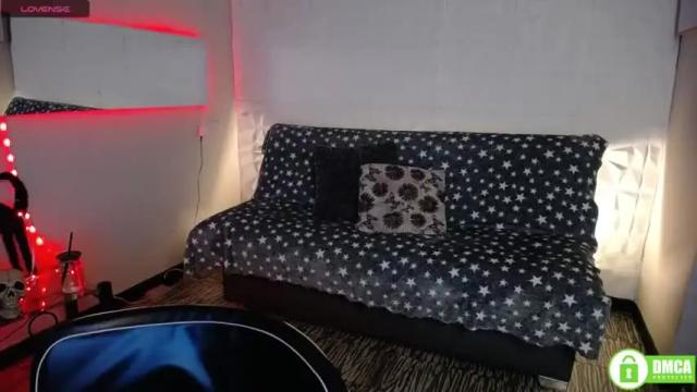 Image 12 of irisss_ Stream on Chaturbate on 20 months ago