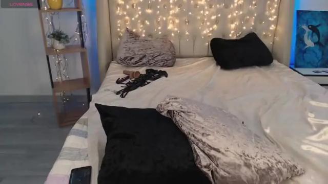Image 6 of iron_liza Stream on Chaturbate on 12 months ago