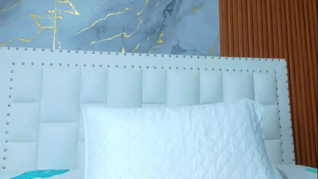 Image 6 of irresistiblemilf Stream on Chaturbate on 1 month ago
