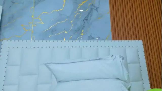 Image 3 of irresistiblemilf Stream on Chaturbate on 16 days ago