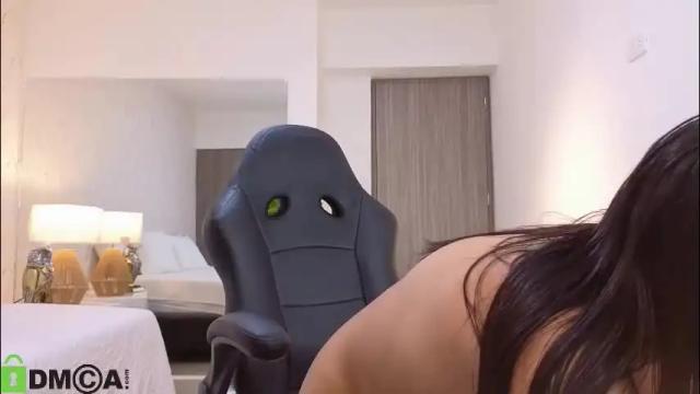 Image 4 of isa__cute Stream on Chaturbate on 2 months ago