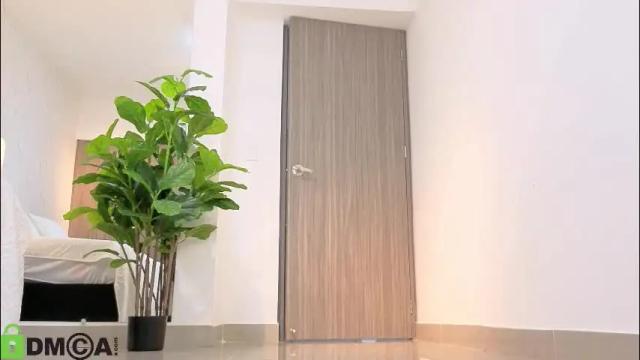 Image 2 of isa__cute Stream on Chaturbate on 1 month ago