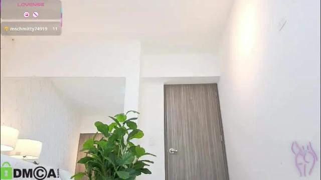 Thumbnail 1, isa__cute's Stream at Chaturbate, 1 month ago