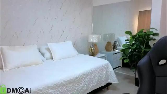 Image 8 of isa__cute Stream on Chaturbate on 1 month ago