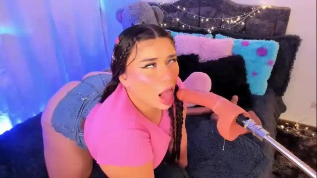 Image 8 of isa_belaa Stream on Chaturbate on 22 days ago