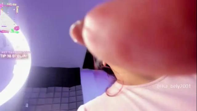 Image 11 of isa_belly_ Stream on Chaturbate on 2 months ago