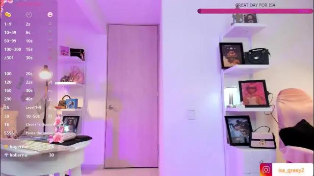 Image 10 of isa_greey Stream on Chaturbate on 4 months ago