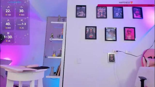 Image 3 of isa_greey Stream on Chaturbate on 1 month ago