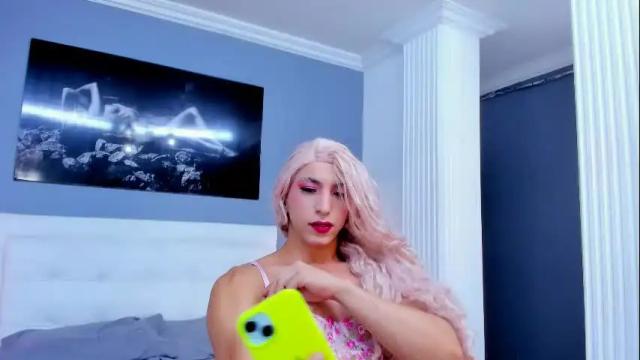 Image 2 of isa_lancaster Stream on Chaturbate on 1 month ago