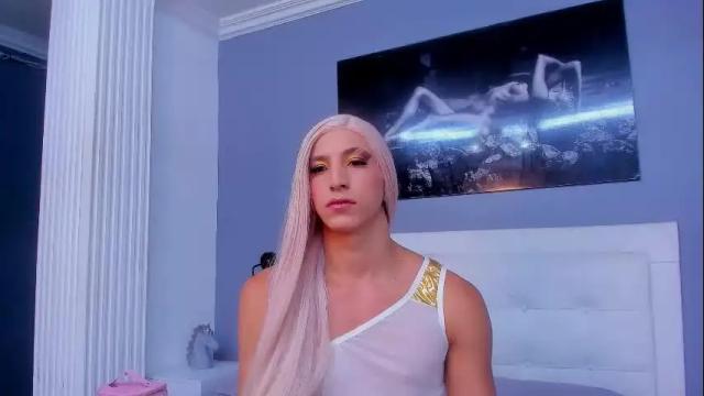 Image 2 of isa_lancaster Stream on Chaturbate on 1 month ago