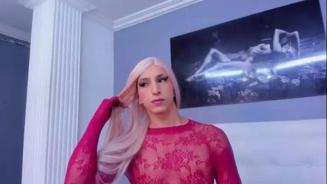 Image 2 of isa_lancaster Stream on Chaturbate on 23 days ago
