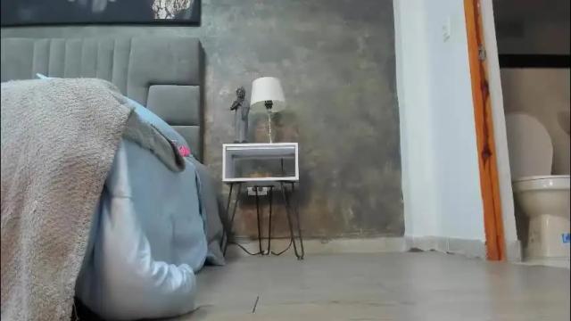Image 7 of isa_lancaster Stream on Chaturbate on 22 days ago