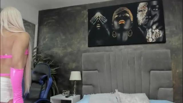 Image 12 of isa_lancaster Stream on Chaturbate on 19 days ago