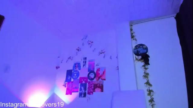 Image 3 of isa_lovers Stream on Chaturbate on 11 days ago