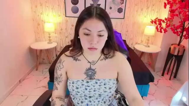 Image 3 of isa_reel Stream on Chaturbate on 1 month ago