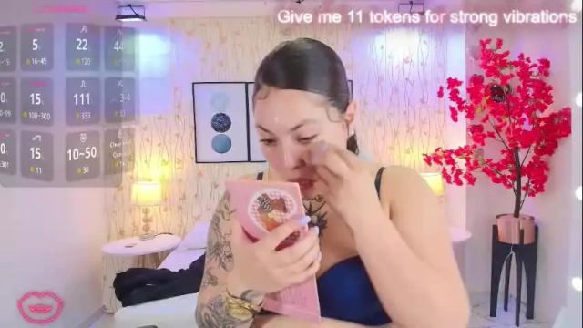 Image 12 of isa_reel Stream on Chaturbate on 1 month ago