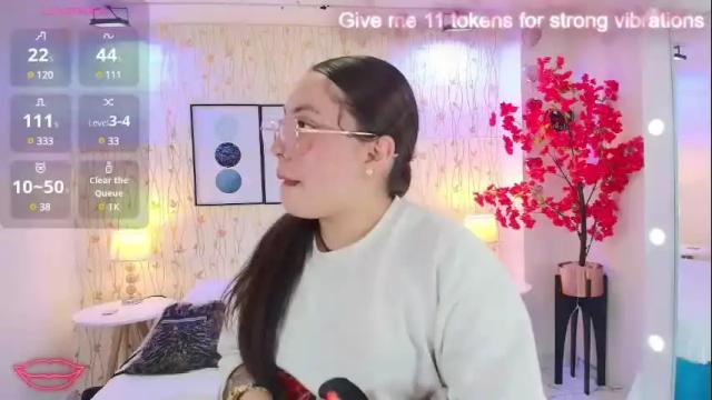 Image 2 of isa_reel Stream on Chaturbate on 1 month ago