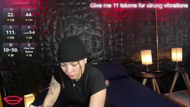 Image 4 of isa_reel Stream on Chaturbate on 1 month ago