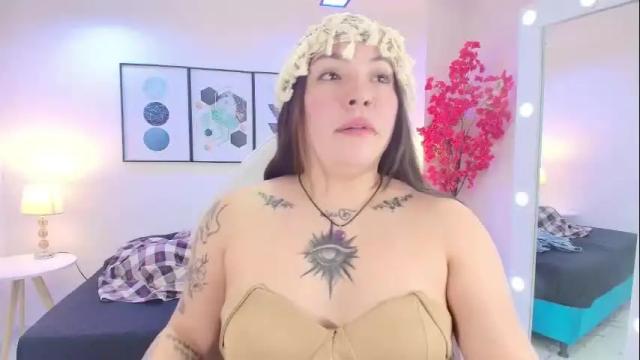 Image 7 of isa_reel Stream on Chaturbate on 1 month ago