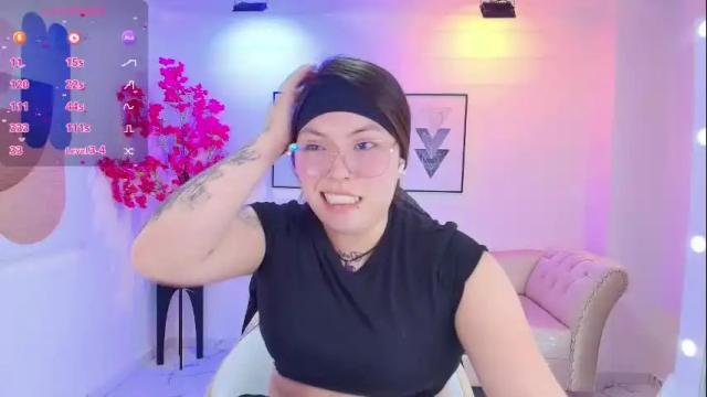 Image 4 of isa_reel Stream on Chaturbate on 27 days ago